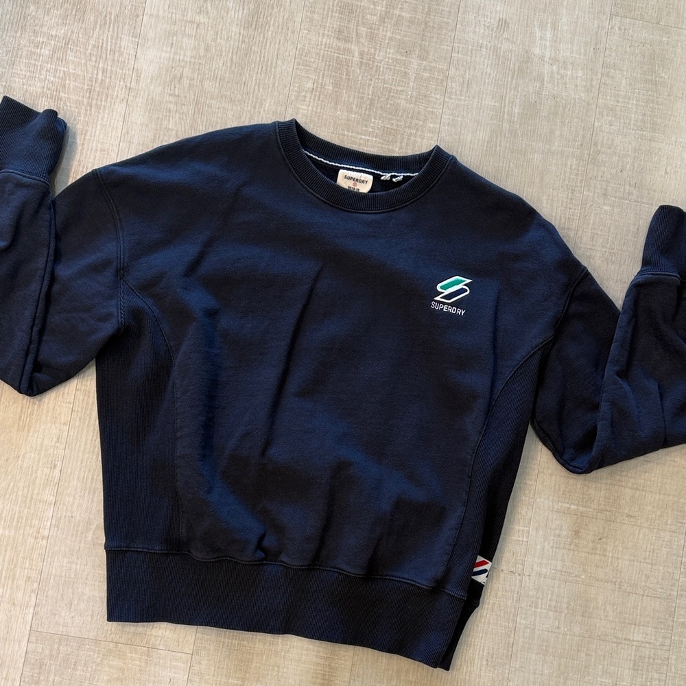 Superdry Navy Blue Crewneck  Sweatshirt Size Small :)